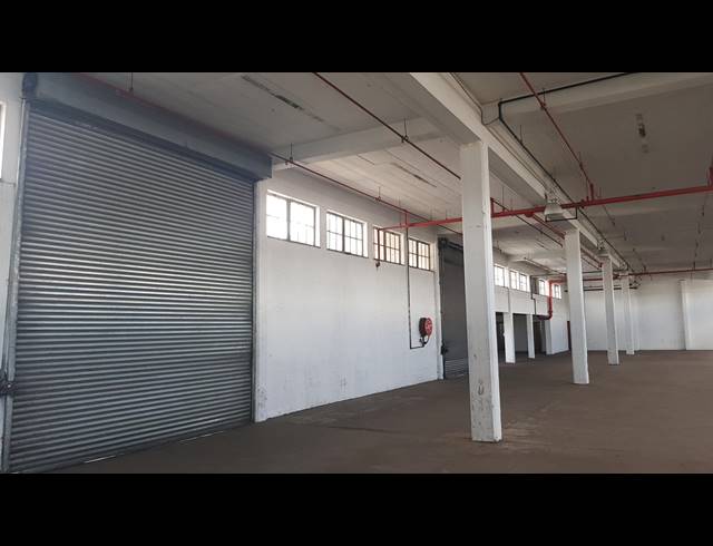 750M² FACTORY TO LET IN BELLVILLE CENTRAL